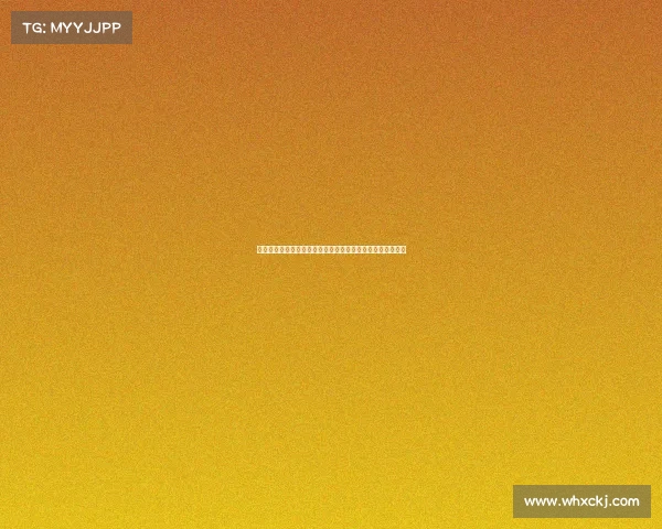 太阳报：女演员悉尼妹恢复单身后英超球星私信轰炸引发关注